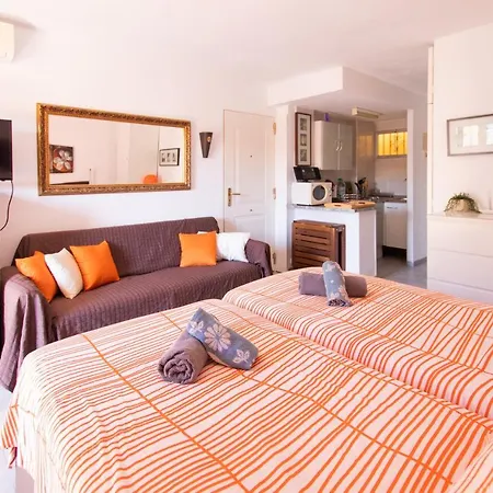 Studio 602 - Minerva Complex In Apartment